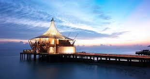 Best Restaurants in Maldives | The Lighthouse at Baros